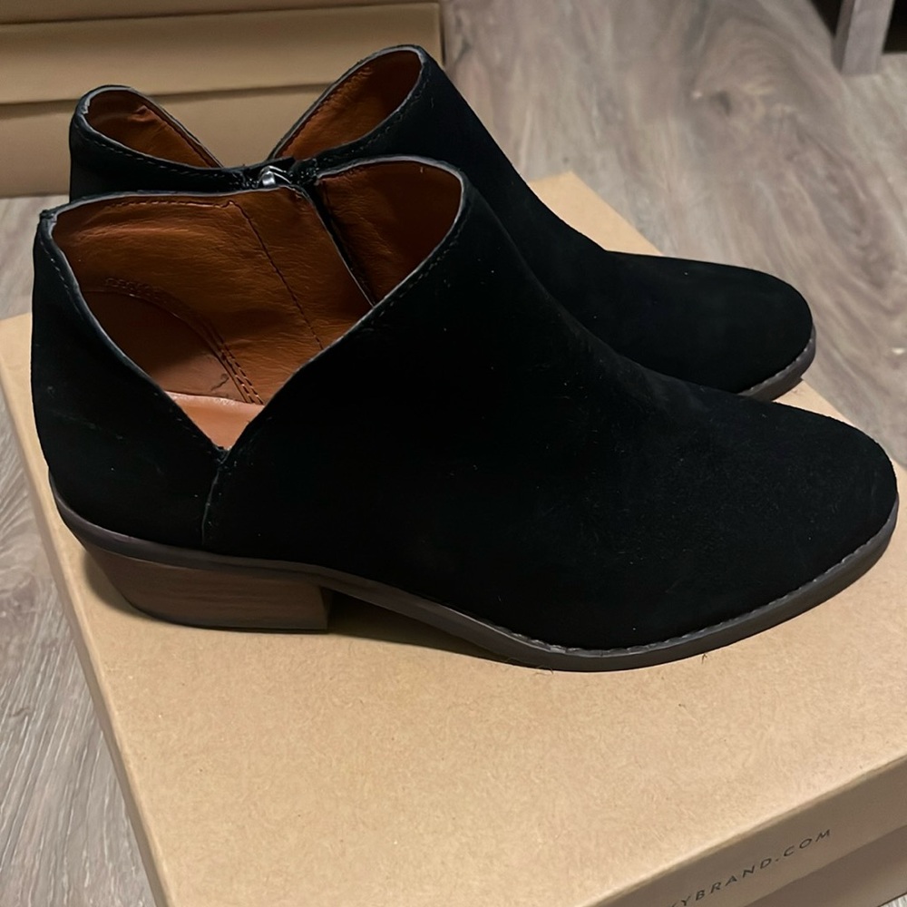 Lucky Brand FENLEY size 6
